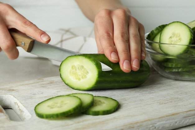 Salata ile hazırlanmış pratik ve sağlıklı tarifler