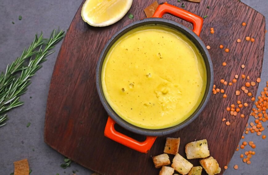 Lokanta Usulü Mercimek Çorbası Tarifi: Nefis ve Kıvamlı